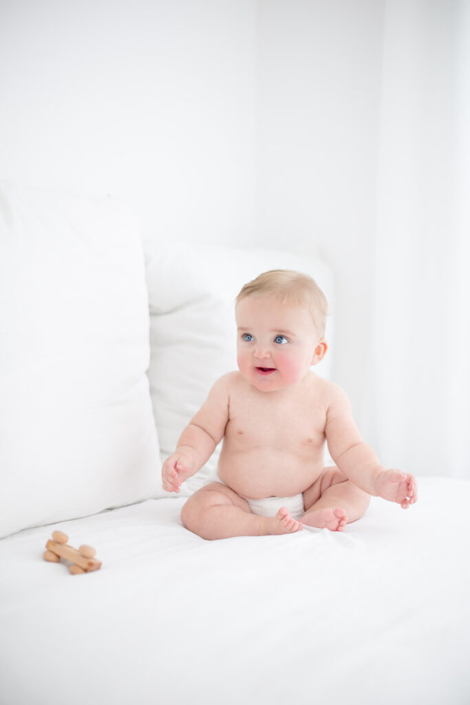 6 month sitter session