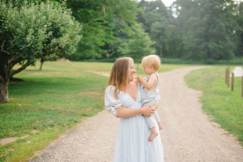 Multi-generational family photography session in Connecticut