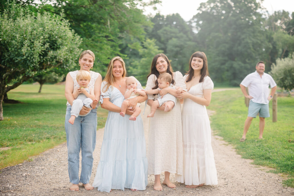 Natural light extended family photography in Connecticut